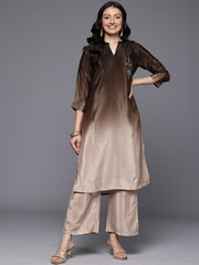 Women Mandarin Collar Placement Embroidered Kurta Paired With  Tonal Bottom