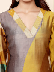 Women Olive Abstract Printed  Gota Lace Detailed Kurta With Solid Trouser.