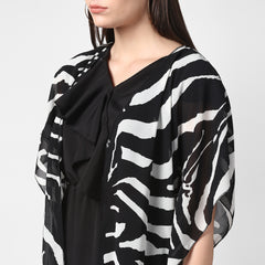 Women's Black and White Georgette Printed Open Shrug