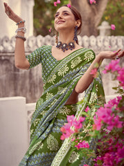 Women's Crepe Printed Designer Saree With Blouse Piece