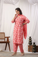 Women Peach  Floral Printed Embroidered Kurta Paired With Chevron Printed Bottom And Dupatta