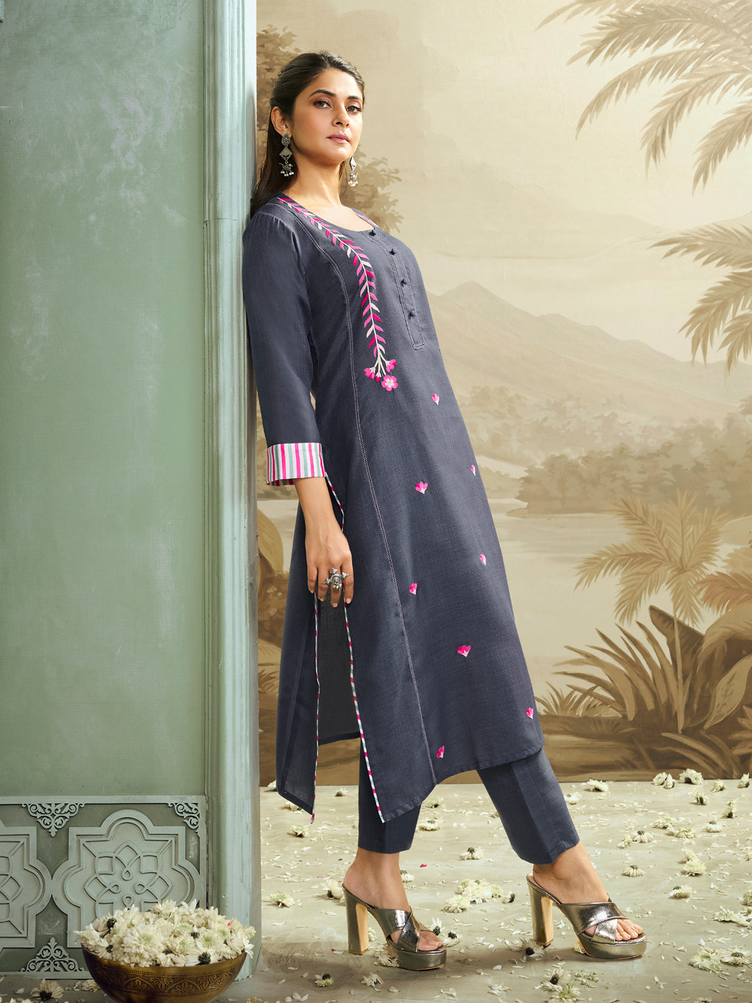 Grey Embroidered Straight Kurta Set.