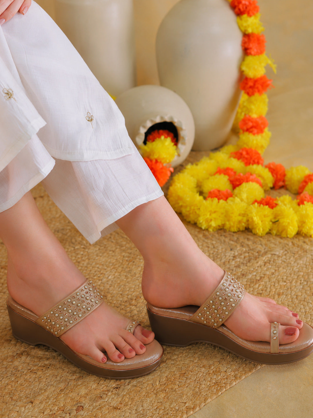 Casual Fashion Open Back Wedge Sandals 2.5 inches Heels