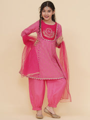 Solid Three-Fourth Sleeves Above Knee Length Silk Kurta & Salwar With Dupatta - Pink