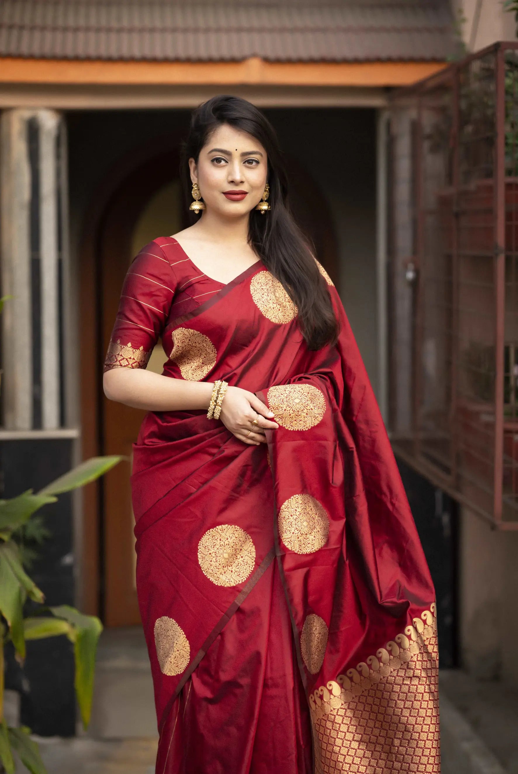 Soft-Poly-Silk-saree-with-stylish-prints-purnima1
