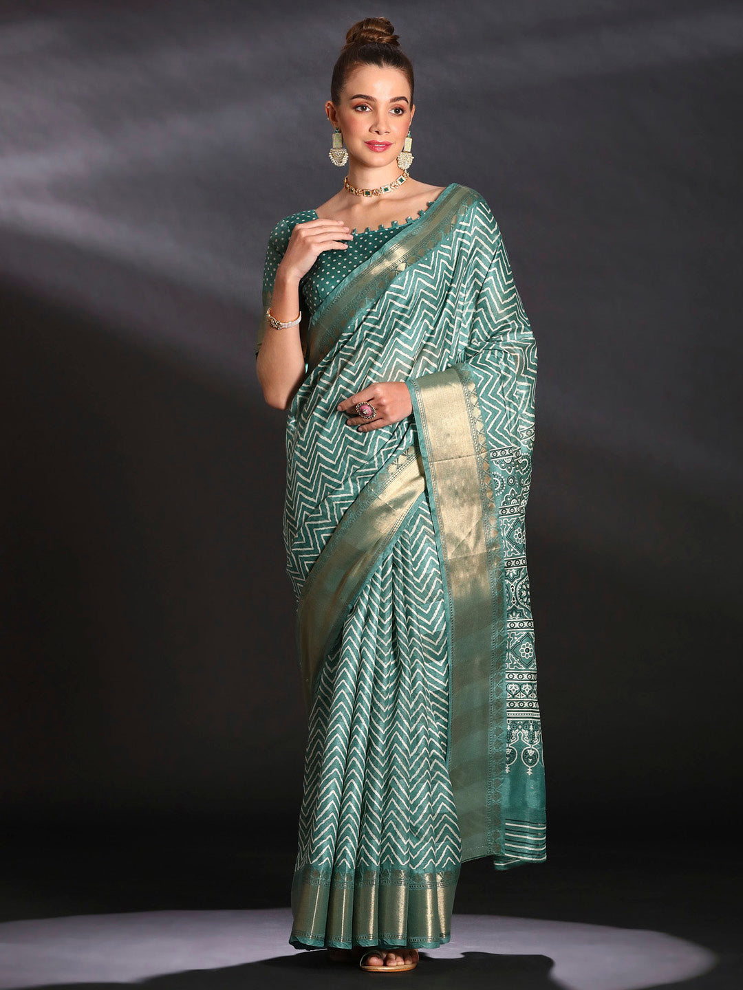 Women's Art Silk Sea Green Printed Designer Saree With Blouse Piece