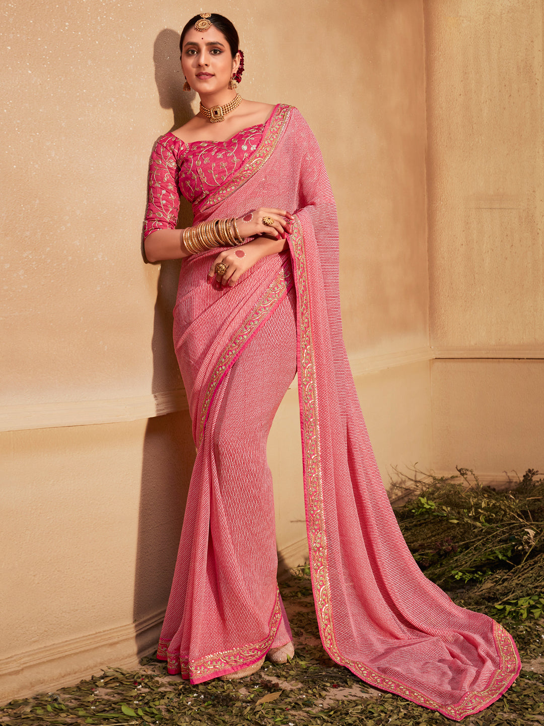 Women's Georgette Pink ZariEmbroidered DesignerSaree With Blouse Piece