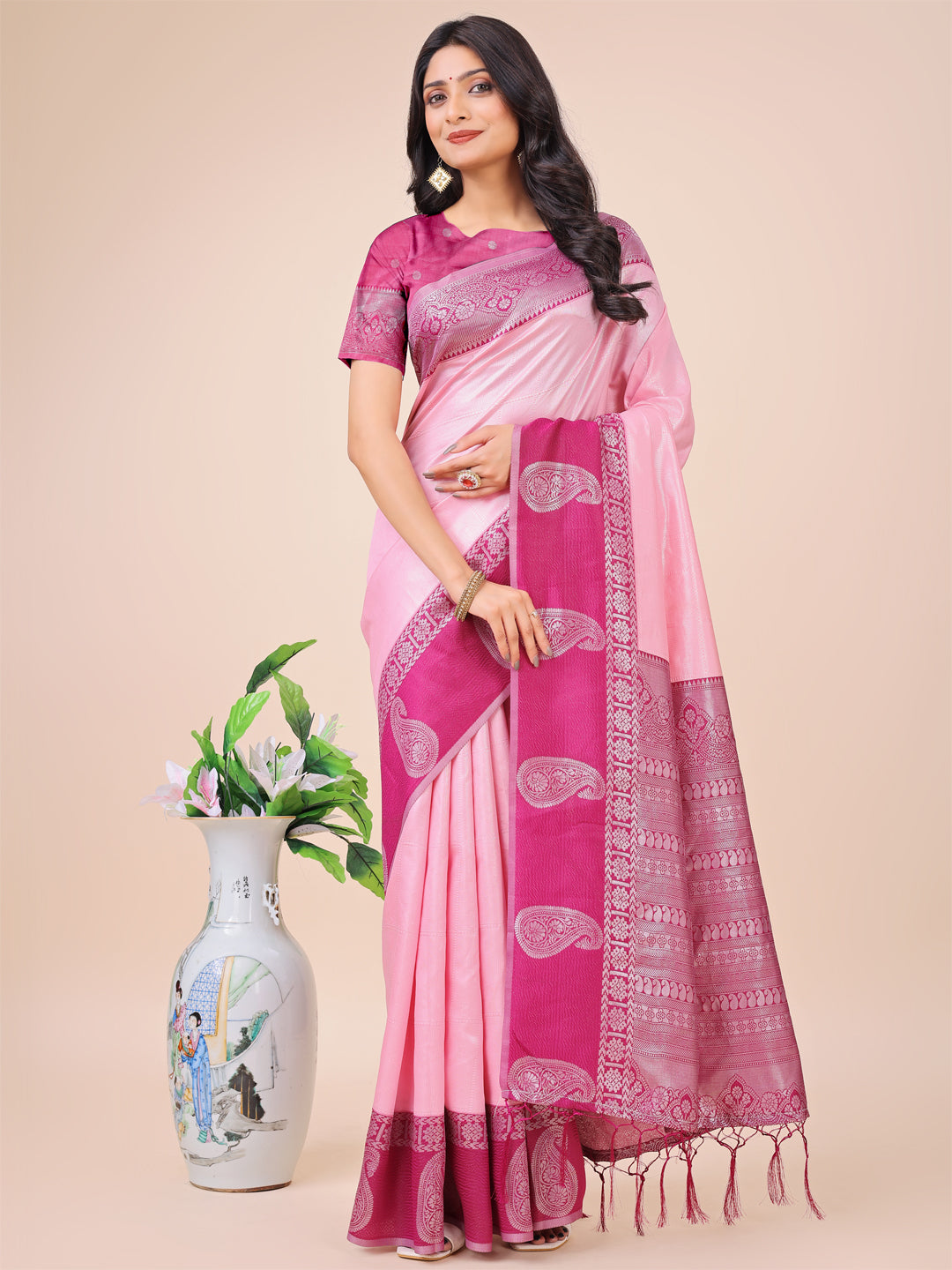Graceful Silk Saree with Rich Woven Border & Paisley Pallu - Perfect for Festive & Wedding Wear