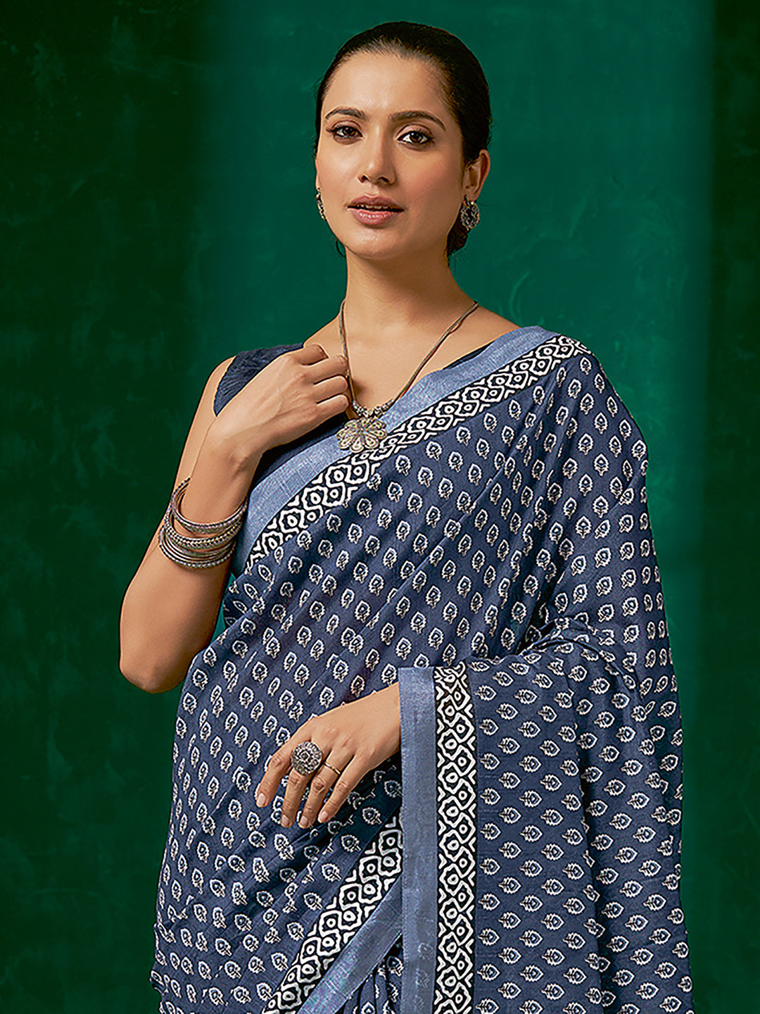 Women's Bhagalpuri Silk Grey Printed DesignerSaree With Blouse Piece