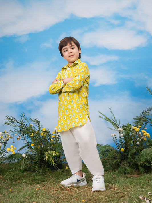 Boys' Mehendi Green Kurta and Pyjama Set
