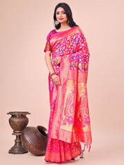 Majestic Green Silk Saree with Gold Zari & Floral Design – Perfect for Festive & Traditional Occasions