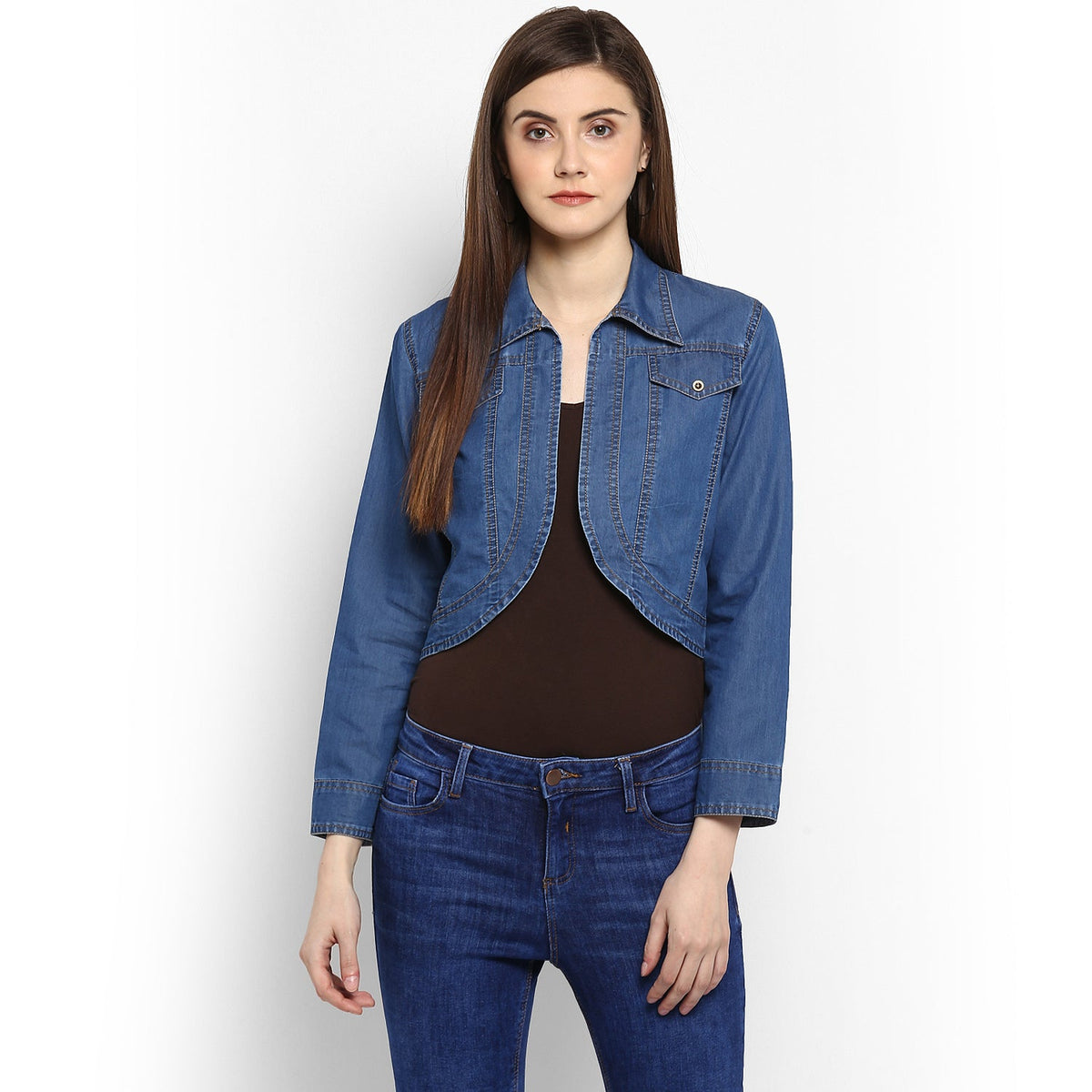 شال نسائي من الدنيم باللون الأزرق الفاتح بتصميم ياقة