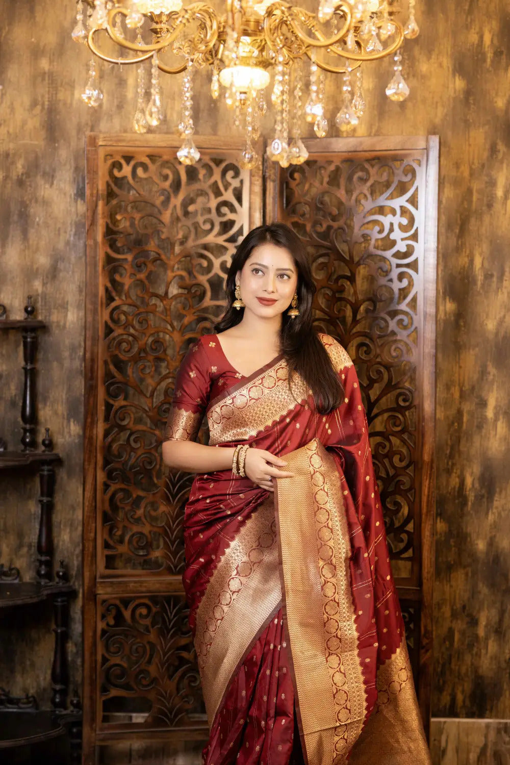 Soft-Poly-Silk-saree-with-stylish-prints-niyati