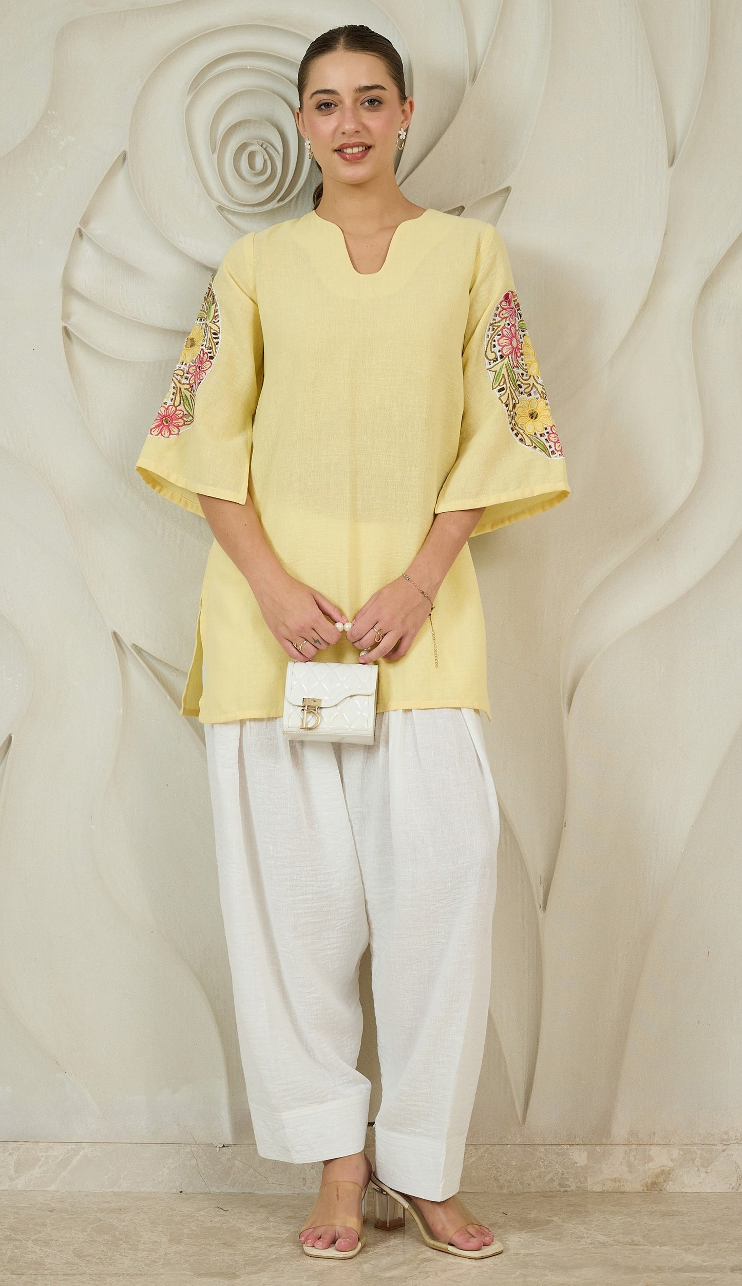 Women Farshi Floral Embroidered U-Neck Pure Cotton Kurti with Salwar