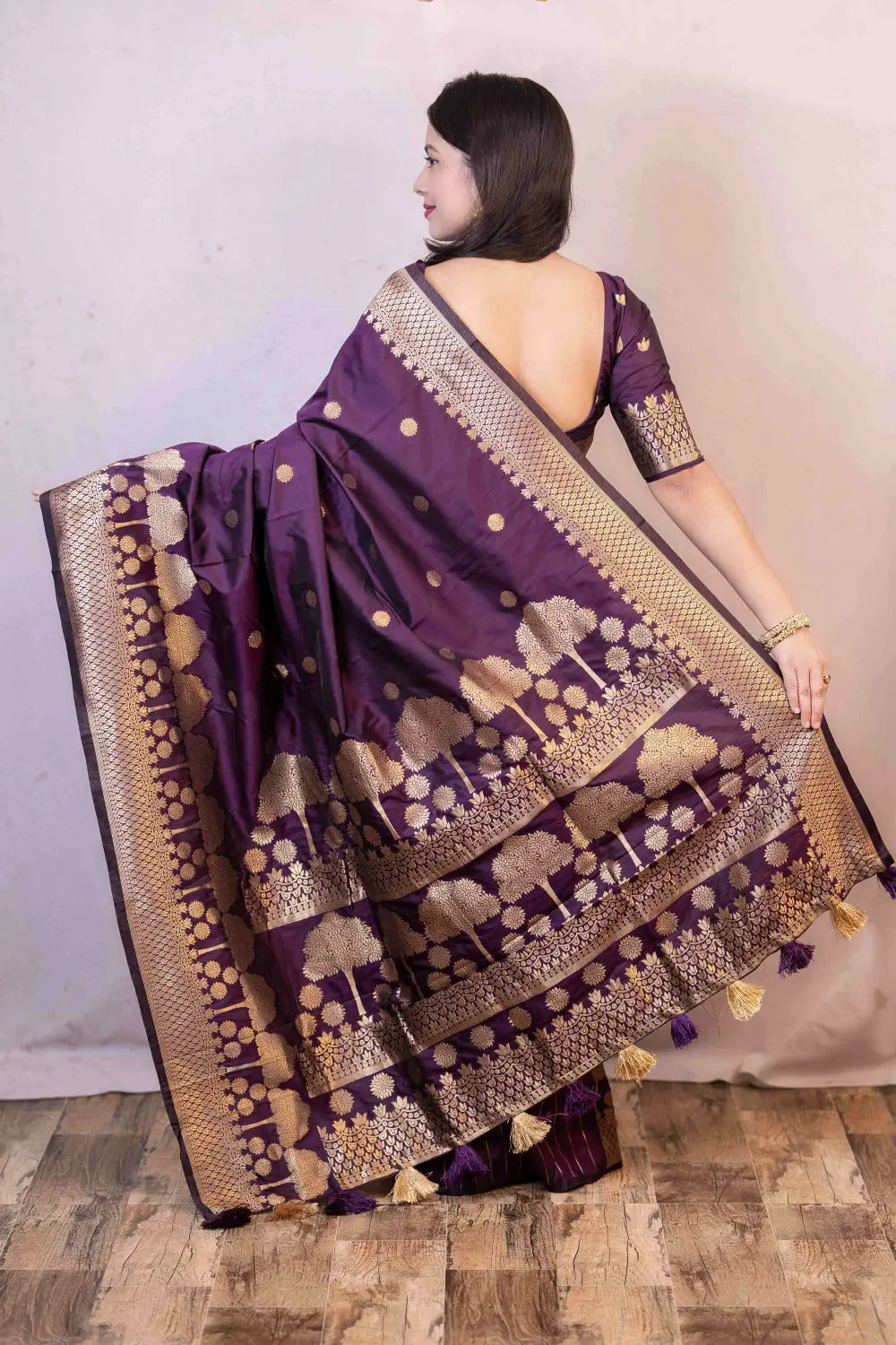 Soft-Poly-Silk-saree-with-stylish-prints-banarasitree