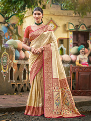 Traditional Kanjivaram Silk Saree in Yellow with Grand Zari Pallu and Matching Blouse