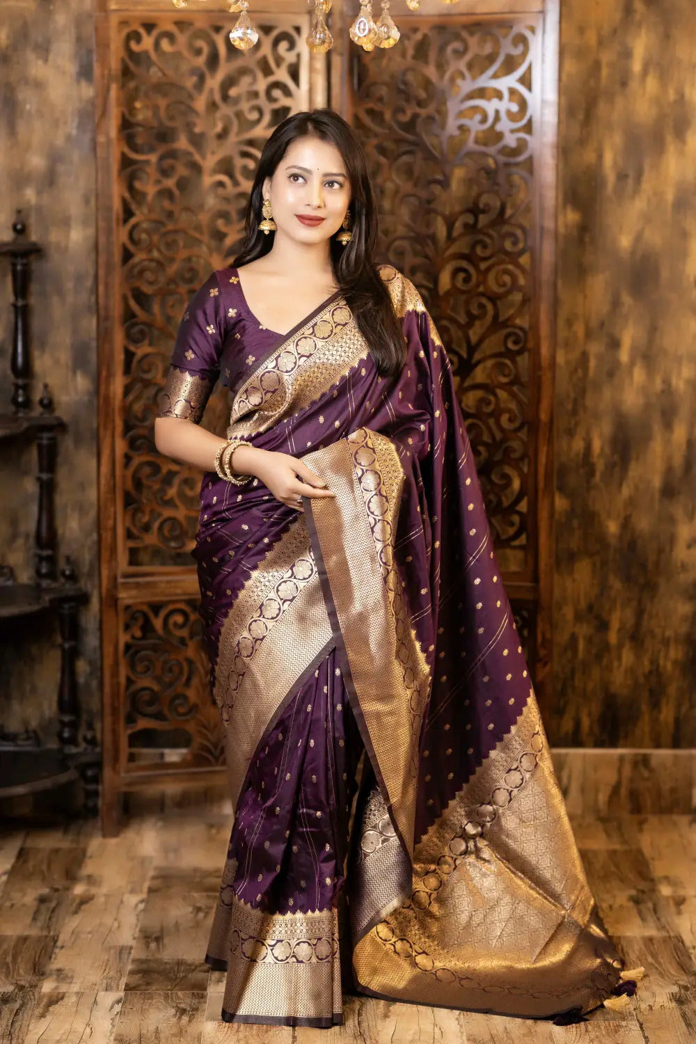Soft-Poly-Silk-saree-with-stylish-prints-niyati