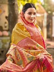Traditional Kanjivaram Silk Saree in Yellow with Grand Zari Pallu and Matching Blouse