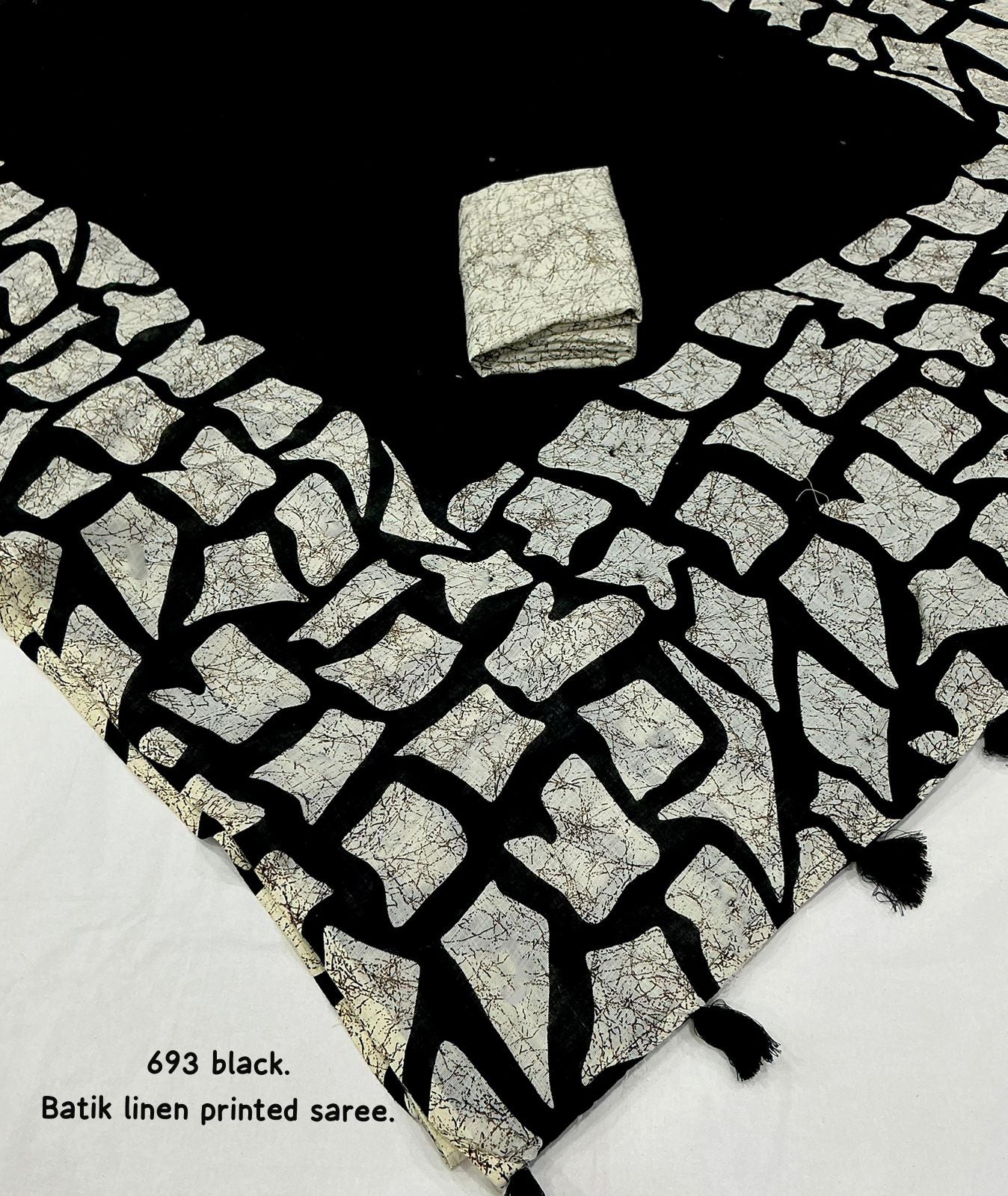 Soft linen saree with shaded style prints.