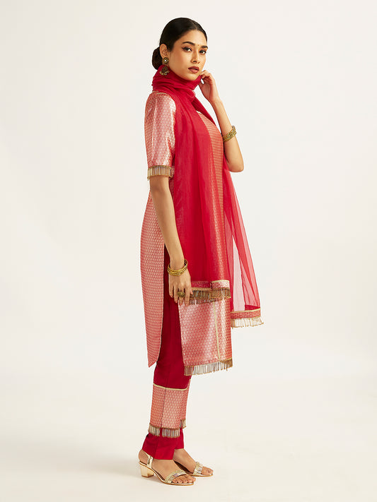 Women's Red Kurta Set