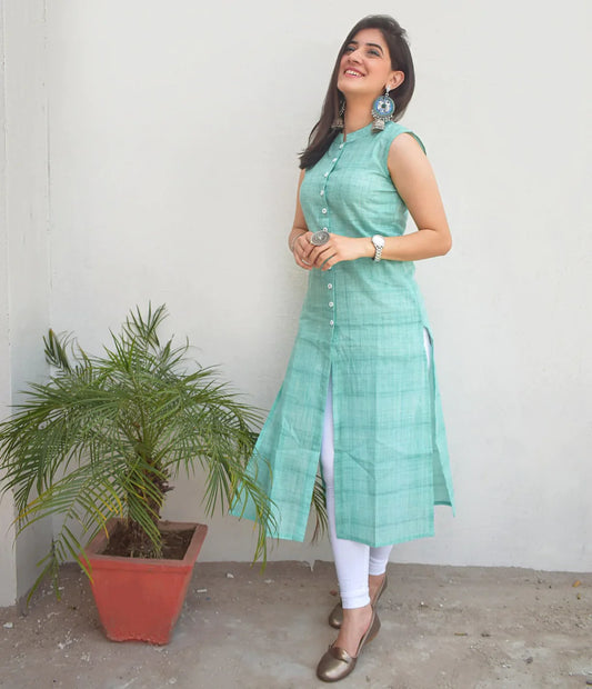 Women Green Pure Cotton Woven Design Straight Kurta ( JOK 1366 Green )