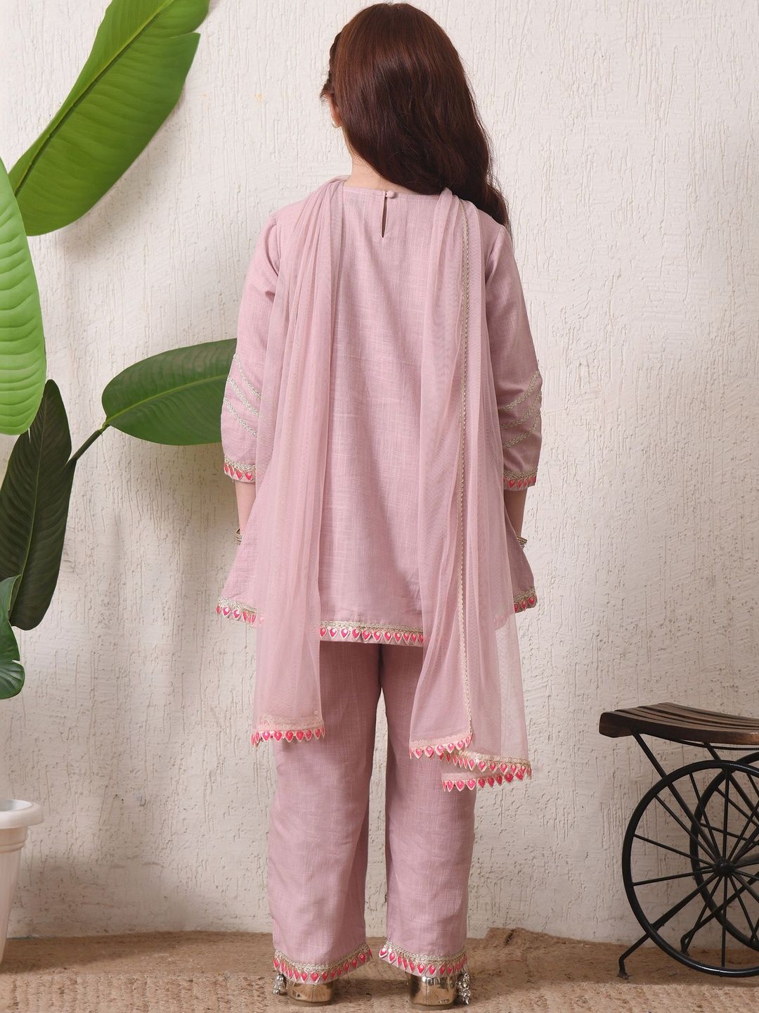 Girls Pink Embellished Kurta Palazzo Set with Dupatta ILKSD66