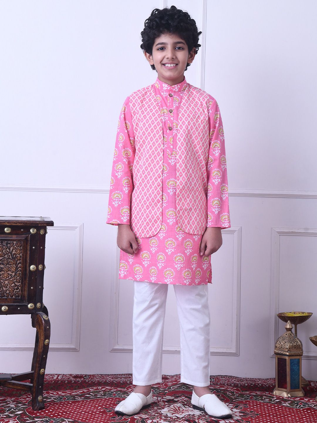 Indi Loom Couture Boys Pink Printed Kurta with Jacket & Pyjama Set ILBKSJ11
