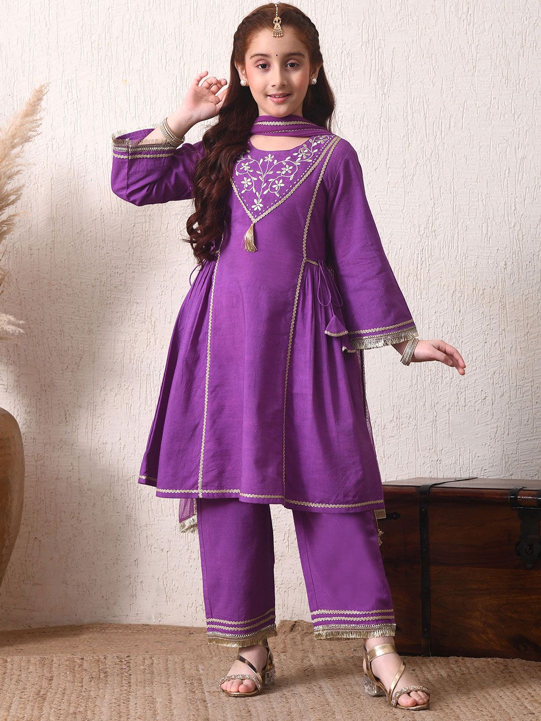 Girls Purple Embroidered Kurta with Trousers & Dupatta Set ILKSD56
